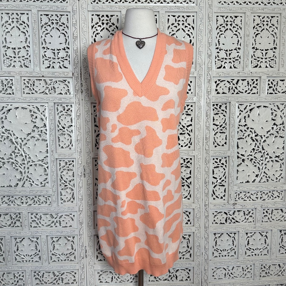 NWT‎ Milk It Nashville Cow Print V Neck Sleeveless Sweater Dress Sz Medium